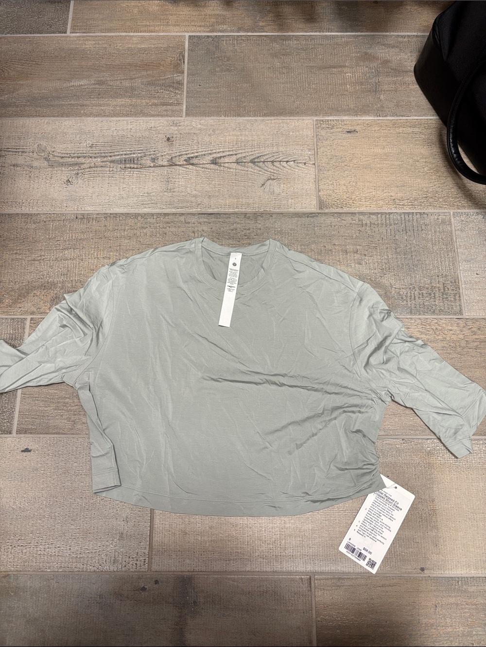 lululemon athletica Women's Sage Green Crop Top
